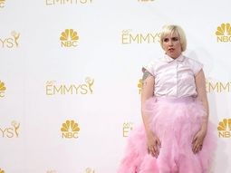No tuvieron piedad: mirá las burlas al vestido de una actriz en los premios Emmy