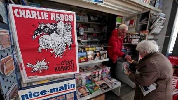 Charlie Hebdo lo hizo de nuevo: así se burla de los atentados en París