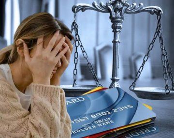 Debía 800 mil pesos en tarjetas