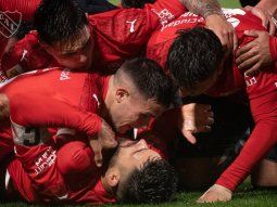 Independiente celebra el clásico y el fin de una racha: 11 años después volvió a ser líder