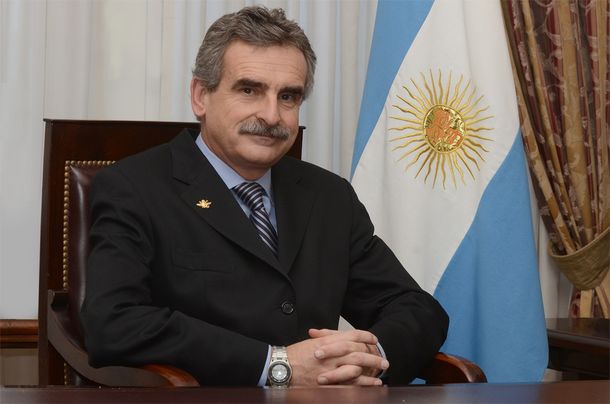 Rossi: Disolver la ex SIDE conlleva un enorme coraje