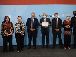 Alberto aseguró que Argentina tiene una calidad en científicos que es la envidia del mundo