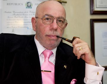 Los ladrones son golondrinas que ahora buscan dólares