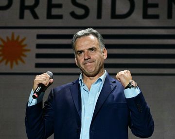 Balotaje en Uruguay: sólida victoria de Yamandú Orsi