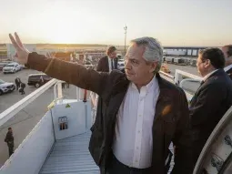 alberto fernandez, rumbo a espana tras el dnu de javier milei alberto fernandez, rumbo a espana tras el dnu de javier milei