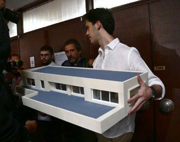 Maqueta de la casa donde murió Diego Maradona