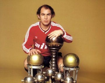 El premio que ganó Bochini por su amor a Independiente