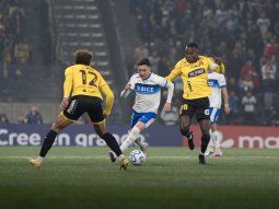 El resultado entre Universidad Católica y Barcelona de Ecuador complicó a Boca. El resultado entre Universidad Católica y Barcelona de Ecuador complicó a Boca.