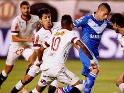 velez le gano en el debut a universitario de lima velez le gano en el debut a universitario de lima