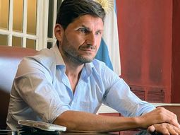 Pullaro pidió que el Gobierno aclare las denuncias por corrupción y rechazó ataques a la prensa