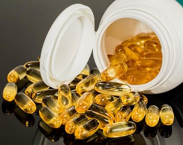 Estas son las vitaminas correctas para fortalecer los huesos y prevenir la osteoporosis.