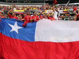 el provocador canto de los hinchas chilenos contra lionel messi el provocador canto de los hinchas chilenos contra lionel messi