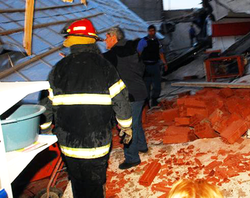 Son al menos siete los muertos por el derrumbe en Neuquén