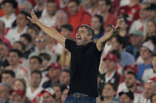 Oficial: Stefano Di Carlo confirmó que Chacho Coudet es el nuevo DT de River