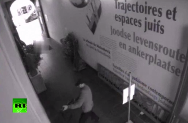 Difunden el video del brutal atentado antisemita en Bélgica