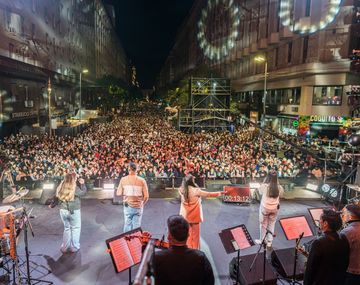 La Experiencia Gospel llega al centro porteño con cientos de artistas en escena y una convocatoria multitudinaria