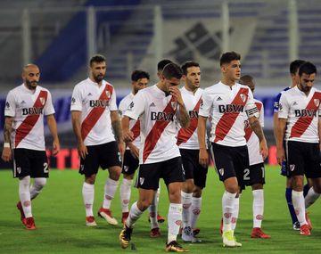 Vélez le ganó a un River que no levanta cabeza
