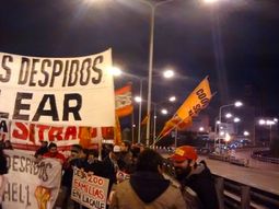 caos de transito sobre el puente pueyrredon por un sorpresivo corte caos de transito sobre el puente pueyrredon por un sorpresivo corte