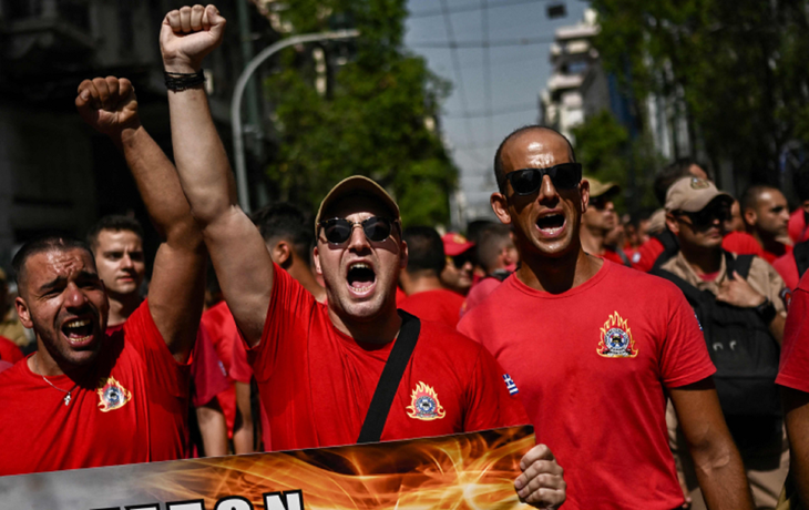 En Grecia la semana laboral es de seis días y la jornada, de 13 horas