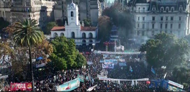 Masiva marcha en apoyo a Cristina Kirchner.