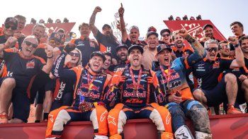 luciano benavides hizo historia y gano el dakar 2026 en una definicion apretada luciano benavides hizo historia y gano el dakar 2026 en una definicion apretada