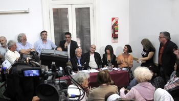 Conferencia del CELS tras la denuncia de Clarín contra periodistas Conferencia del CELS tras la denuncia de Clarín contra periodistas