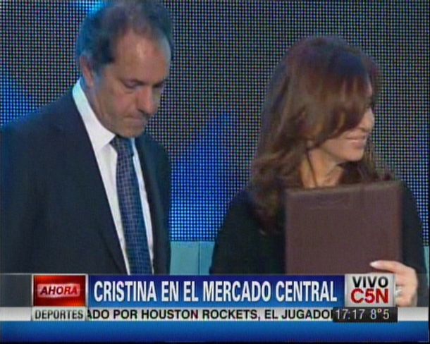 Cristina Kirchner le entregó 20 millones en subsidios a Scioli