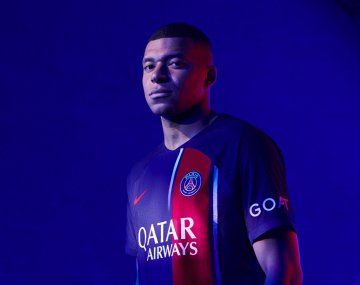 PSG desafectó a Mbappé de la gira por Asia y busca venderlo