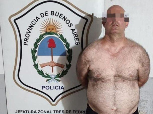 Terror en Tres de Febrero: un hombre atacó a sus vecinos con un cuchillo