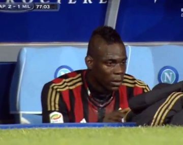 Mirá el momento en que Higuaín hizo llorar a Balotelli