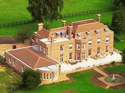 Beckham y Bon Jovi venden en millones sus residencias