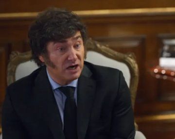 La incomodidad de Javier Milei con BBC cuando le preguntaron por el ajuste a los jubilados y por el precio del litro de leche