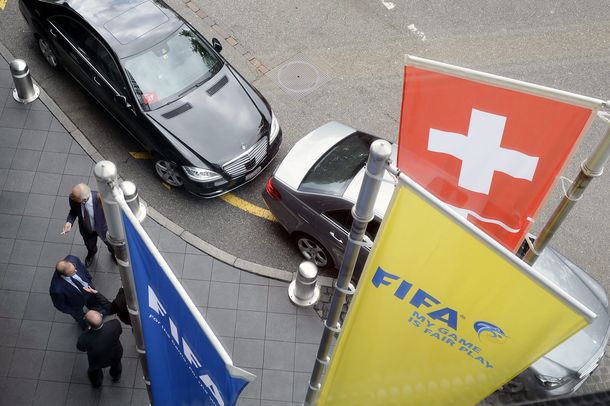 ¿Cómo fue la operatoria por la que la FIFA está en la mira de la justicia?