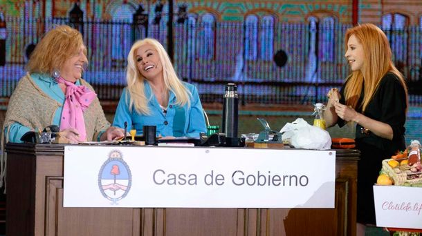 Nacha Guevara junto a Susana Giménez.&nbsp;