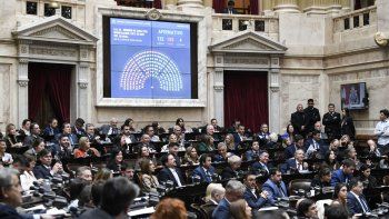 Votación en Diputados para el cambio de régimen de la denominada zona fría, con impacto en los subsidios al gas. Votación en Diputados para el cambio de régimen de la denominada zona fría, con impacto en los subsidios al gas.