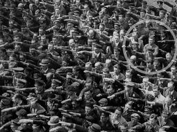 Saludo nazi Saludo nazi