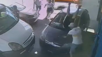 ataque en san justo: intento matar a su padre y en la huida atropello a un joven ataque en san justo: intento matar a su padre y en la huida atropello a un joven