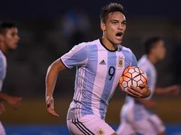 El delantero de Racing es la última gran aparición del fútbol argentino El delantero de Racing es la última gran aparición del fútbol argentino