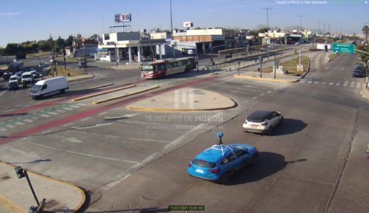 Morón: 10 heridos por un accidente entre un colectivo y una Traffic