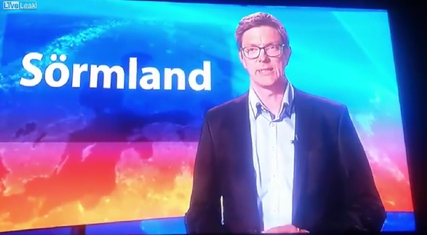 Periodista se vuelve viral cuando canta y hace ruidos raros al aire