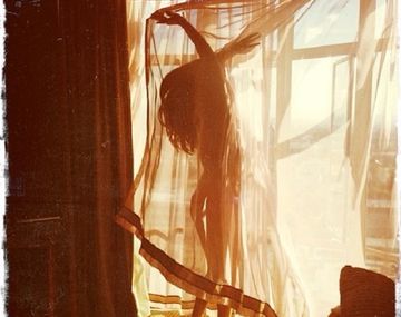 Selena Gómez sorprendió con un desnudo muy sexy en las redes sociales