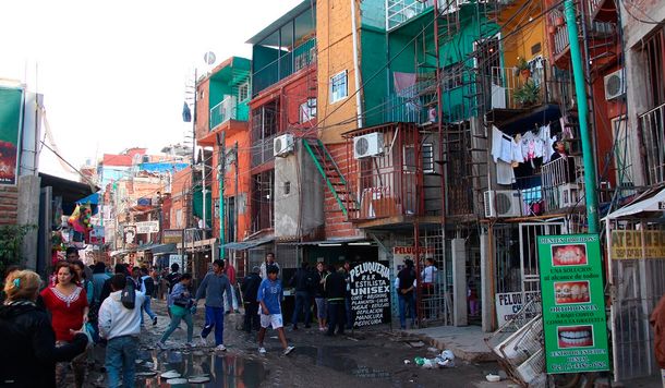 Villas: ONGs piden un estricto control del plan de urbanización de Macri