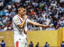 El guiño de Echeverri a River que generó revuelo entre los hinchas