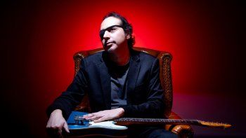 trazar diamantes regresa a la escena musical con su nuevo single ?contraespionaje? trazar diamantes regresa a la escena musical con su nuevo single ?contraespionaje?