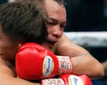 Prometió el título a sus hijos