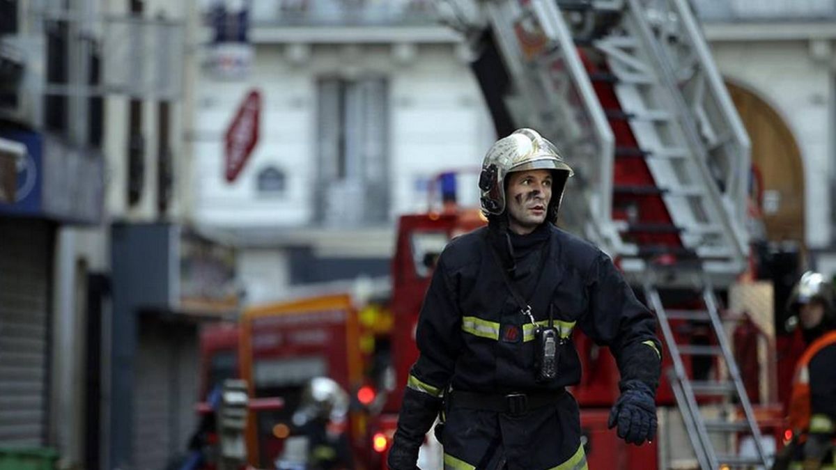 Al menos ocho muertos en un incendio en un edificio en el norte de París