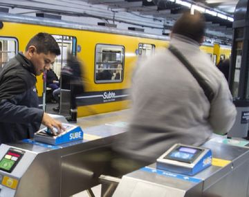Atención: está suspendida la recarga de SUBE en el subte