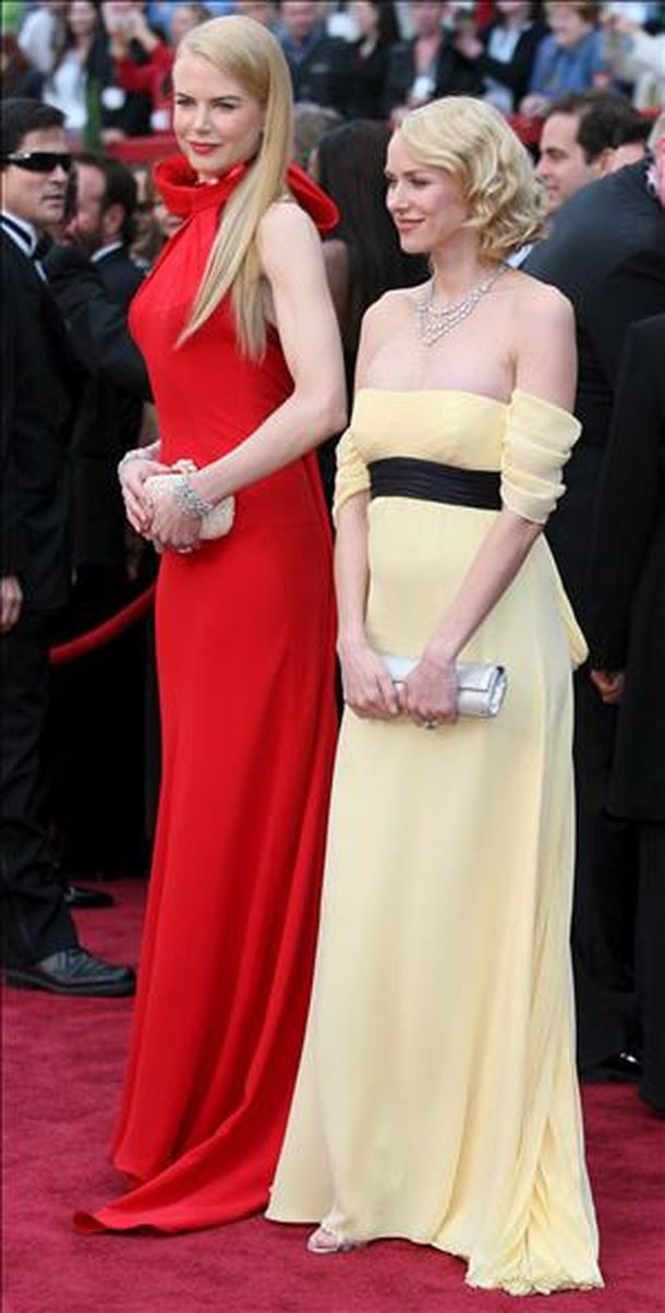 Las actrices Nicole Kidman (izq) y Naomi Watts (der)