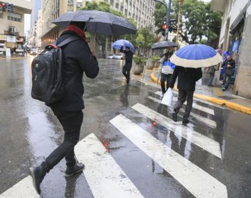 Rige un alerta meteorológico por tormentas y granizo en la Ciudad y el Conurbano