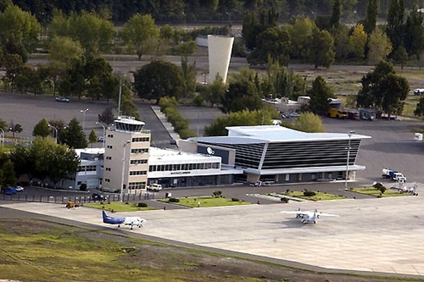 Cierran el aeropuerto de Neuquén por 49 días